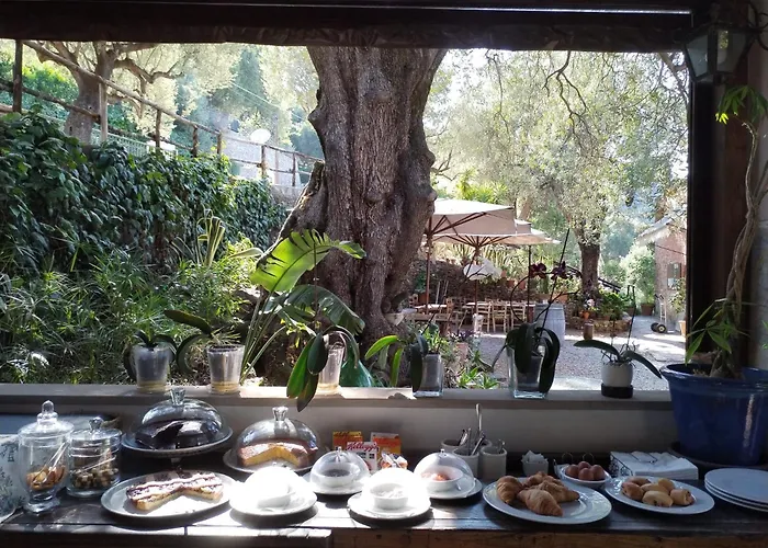 Santo Mercurio Country House